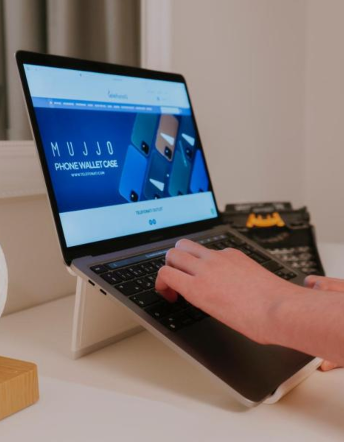 Ugreen Desktop Laptop Stand
