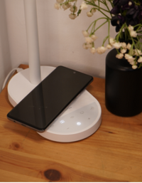 Hypnotek C3 Light with Wireless Charger - White