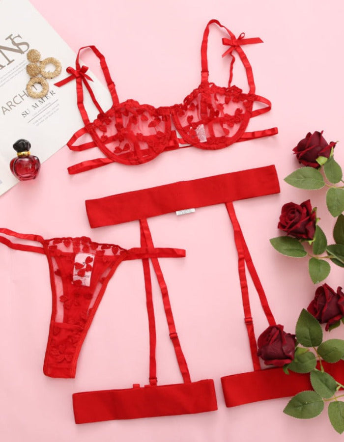 SHOPIQAT Lace Mesh See-Through 3-Pieces Lingerie Set